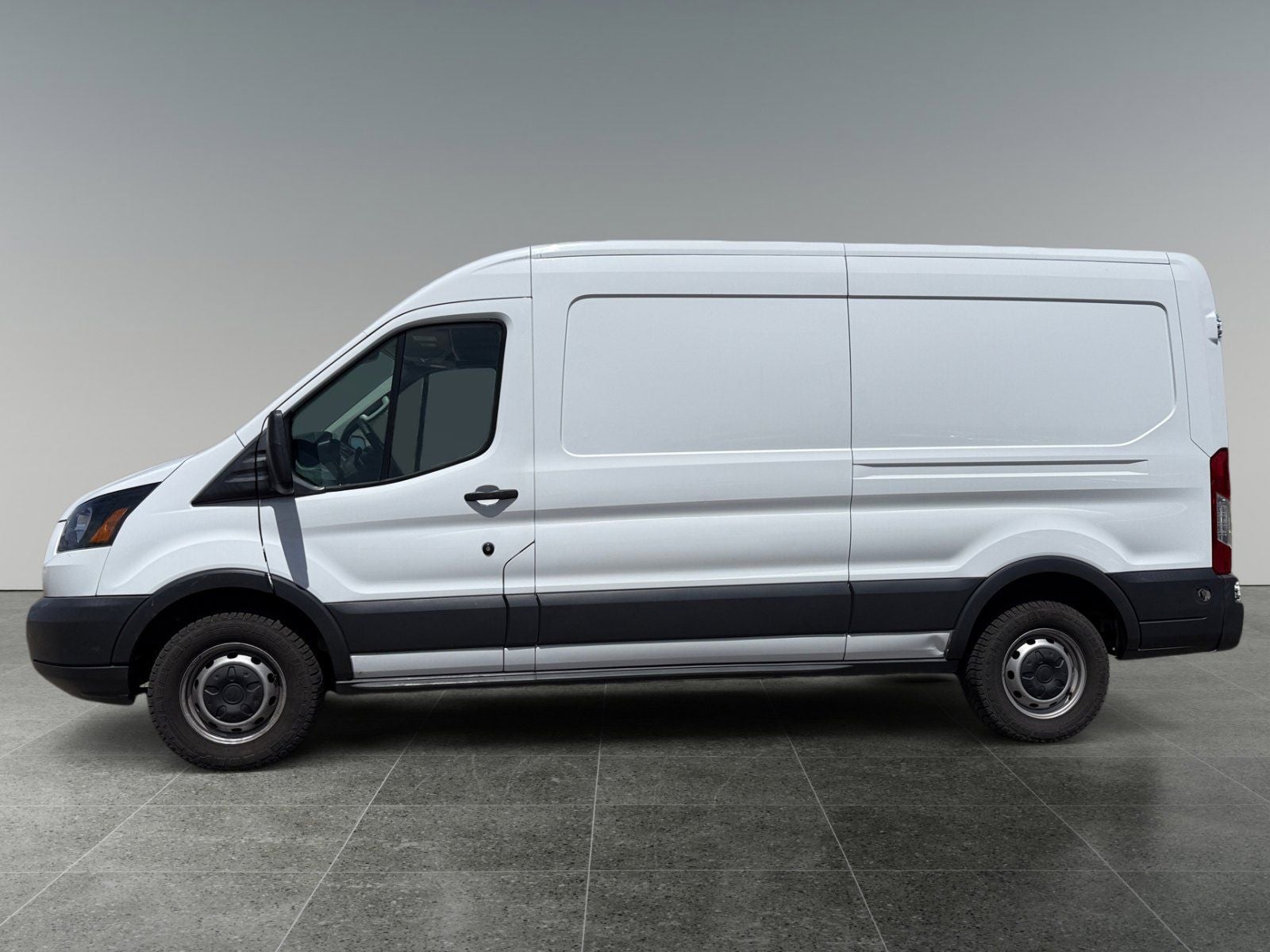 ford transit van 2018 1FTYR2CG2JKB14746 image ford transit van 2018 1FTYR2CG2JKB14746 image